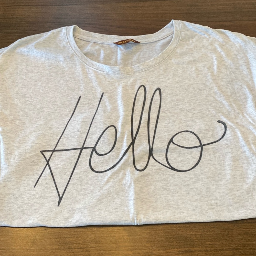 Hive and Honey hello tshirt